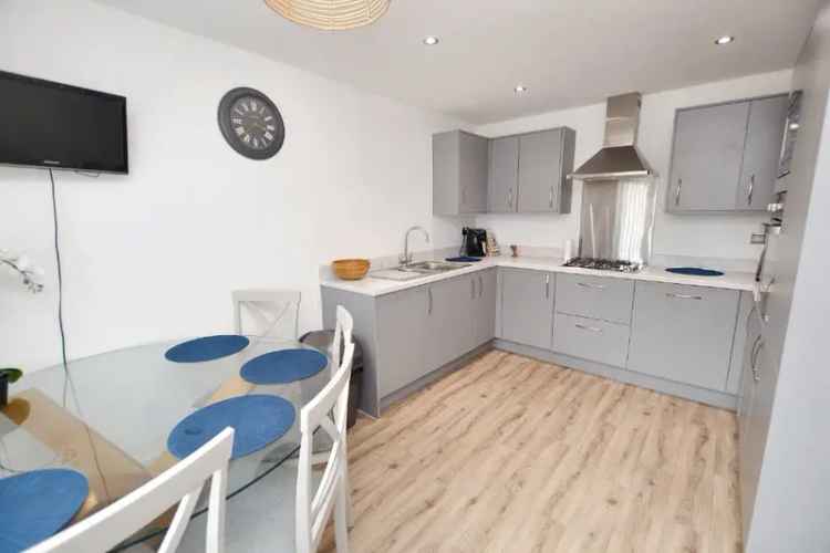 House For Sale in Wakefield, England