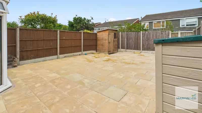 3 Bedroom House For Sale Extended Family Home Garage Garden