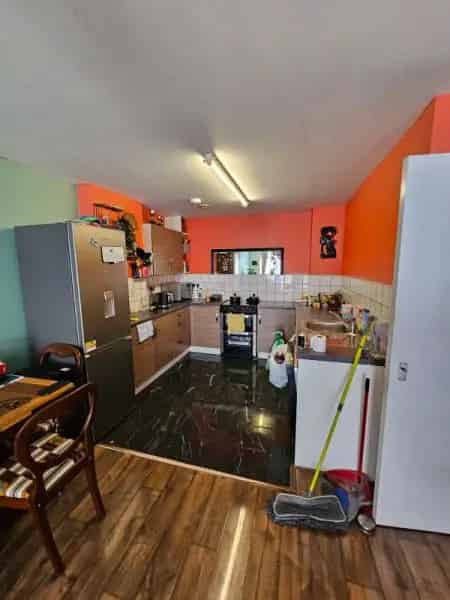 1 Bedroom Wheelchair Accessible Apartment Near Central London