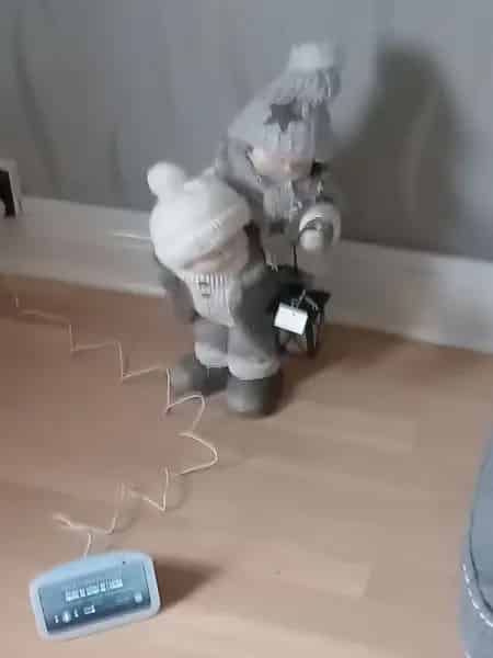 3 Bedroom House For Sale Needs Some Attention