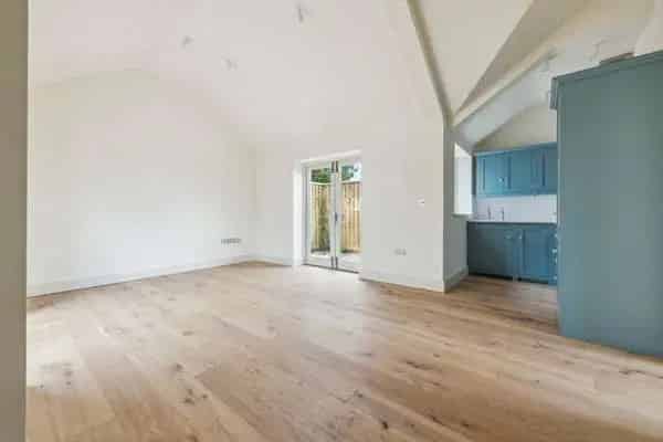 Luxury Cotswold Holiday Lets -  Stunning New Homes for Sale