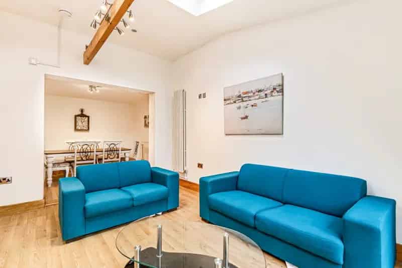 1 Bedroom Flat To Rent Available 11062025