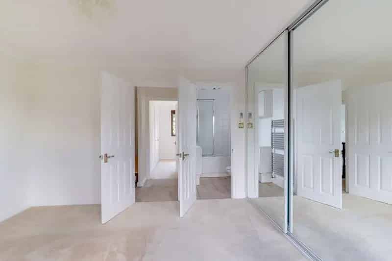 4 Bed Detached House for Sale - Recently Decorated