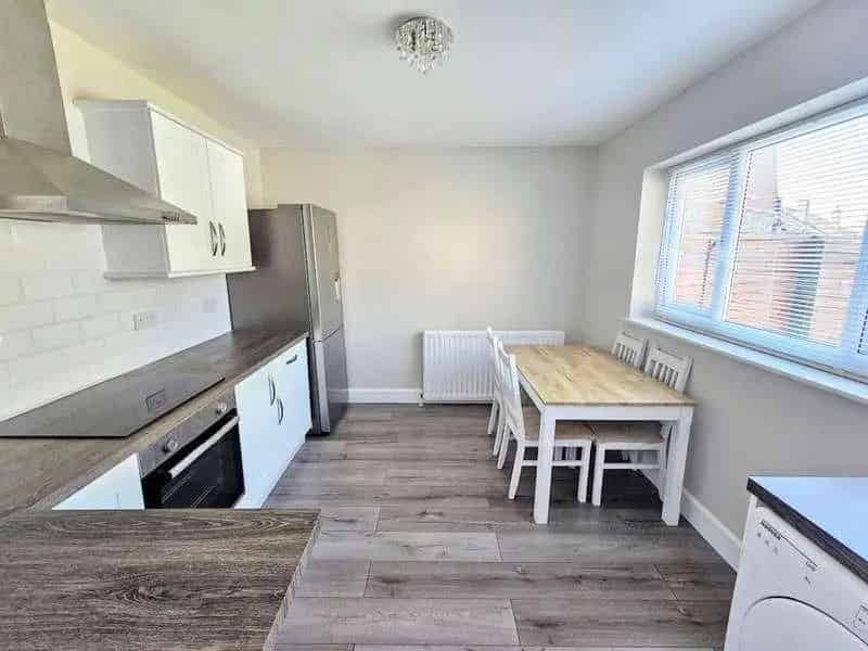 3 Bed Semi-Detached House for Sale Great Barr
