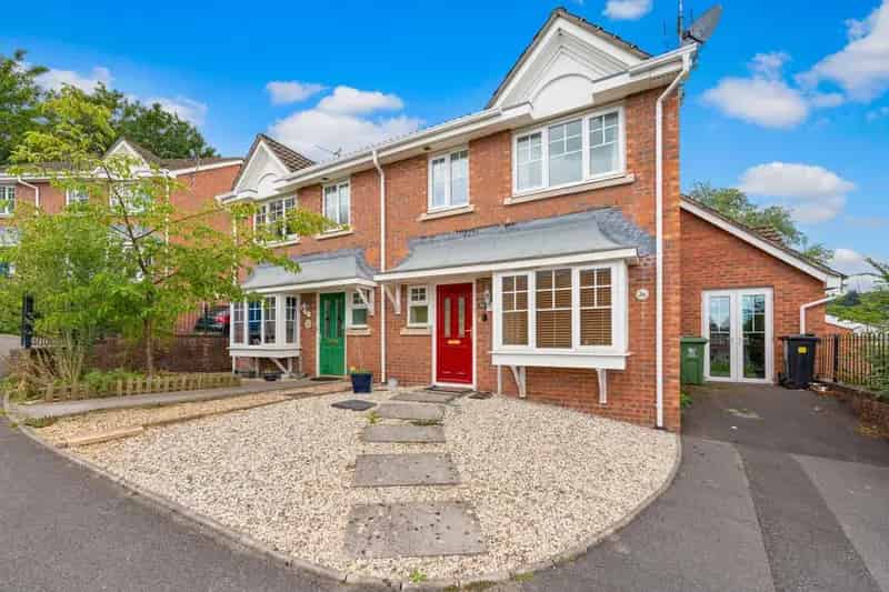 Four Bedroom Semi-Detached House For Sale
