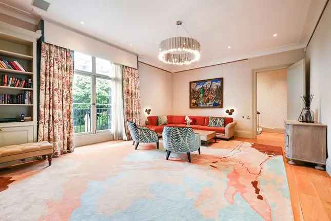 Property to Rent in Hyde Park Gate London SW7