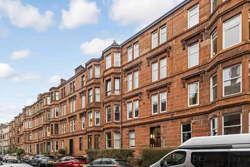 2 Bedroom Furnished Flat to Rent in Glasgow's West End