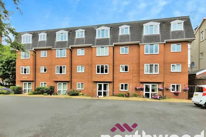 1-Bedroom Over 55s Retirement Flat Leasehold Southport