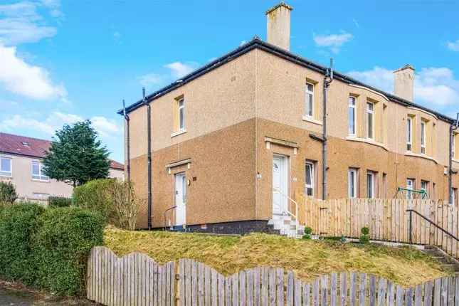 2 Bed Flat for Sale Glasgow G22 - First Time Buyer or Investor