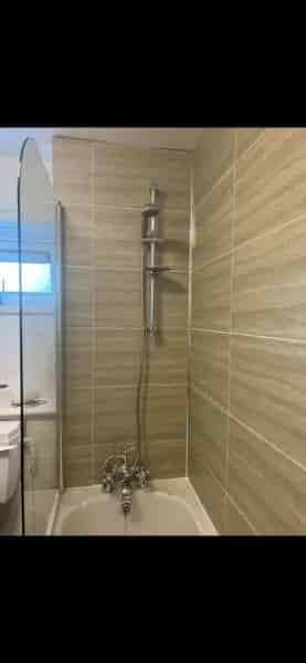 One Bedroom Property with Private Garden and Garage
