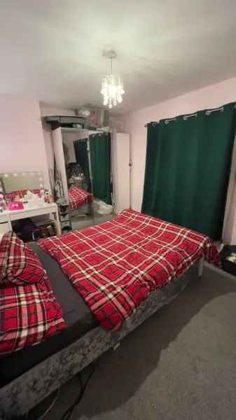 House For Rent in Birmingham, England