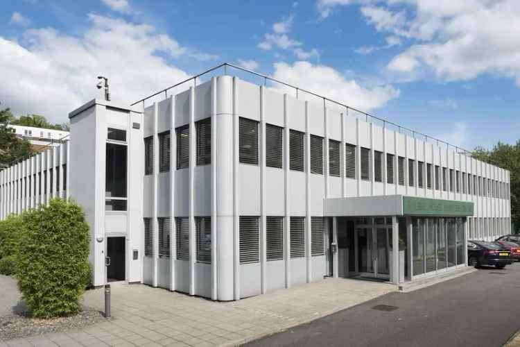 Air Conditioned Office Suites near J6 M25