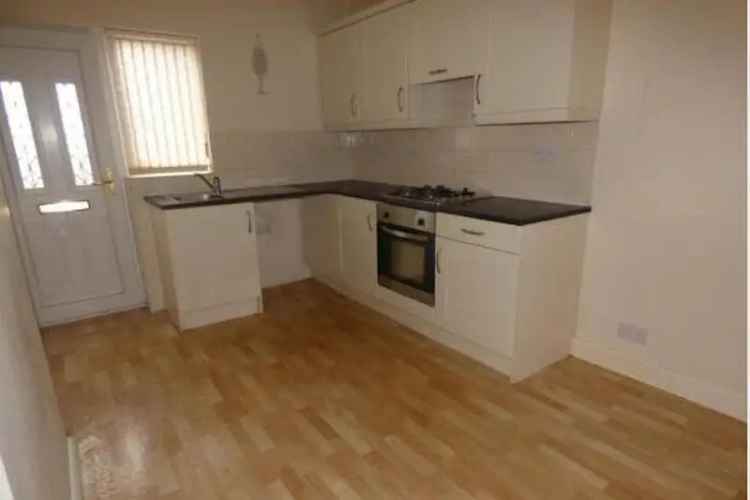 Commercial Unit & 2-Bed Apartment - 8% Yield - Freehold