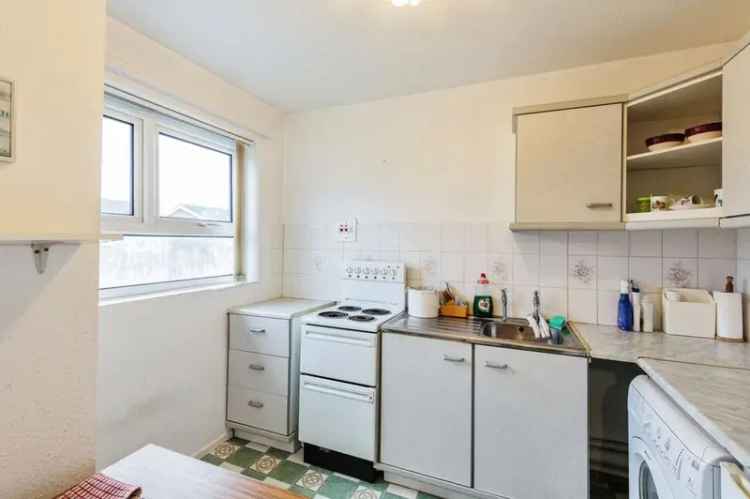 1 Bedroom Flat for Sale Blackpool FY4