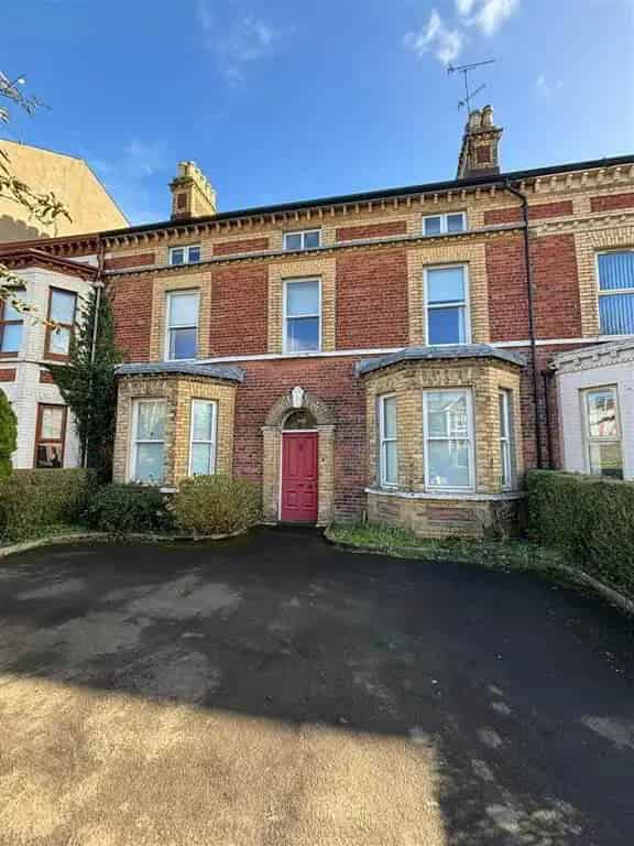 Victorian Mid Terrace House Antrim Road  Large Garden Ample Parking