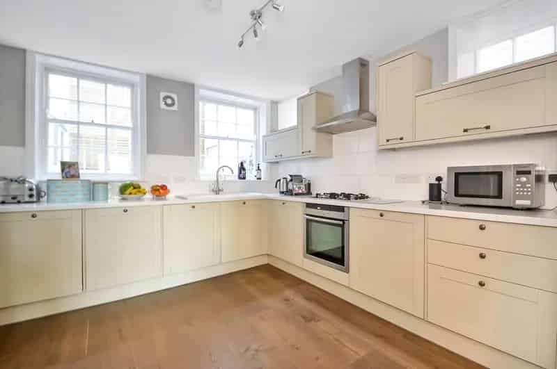 Four Bedroom Townhouse Old Portsmouth Historic Harbourside Home