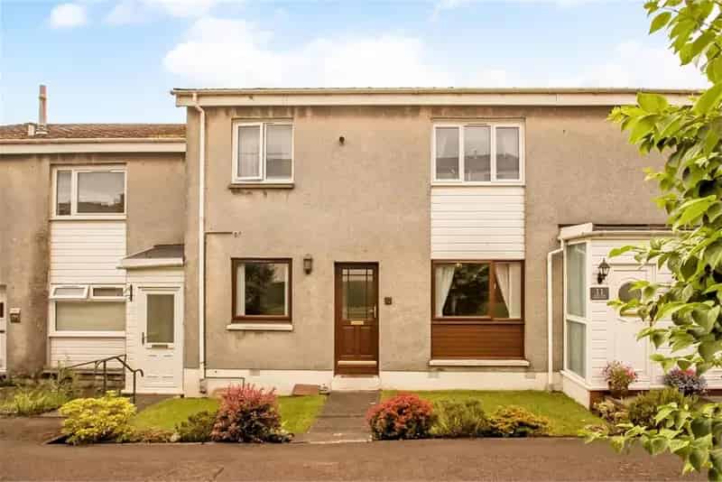 2 Bed Flat Maindoor Dunfermline - Private Garden, Gas CH