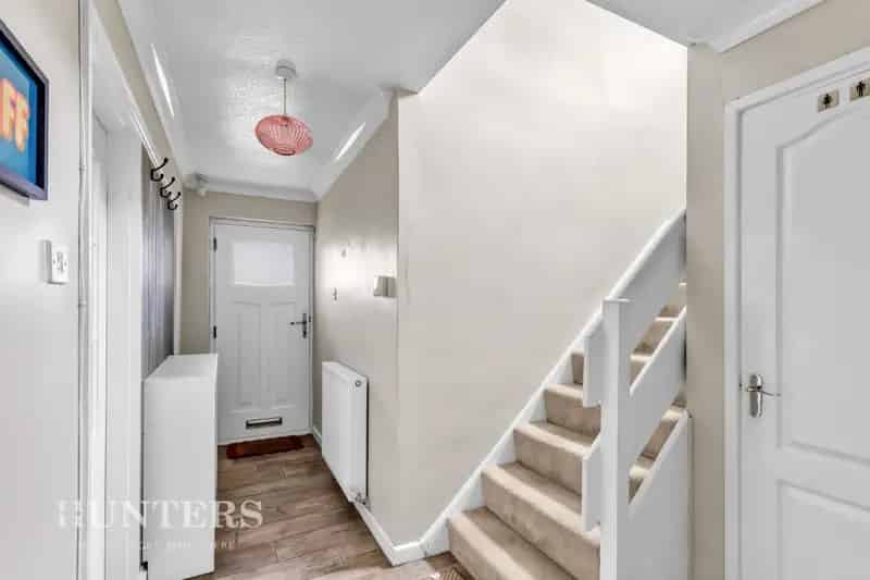 4 Bedroom Detached House For Sale in Milnrow