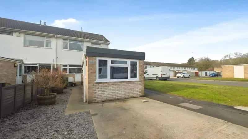 3 Bedroom End Terrace House for Sale Fishponds