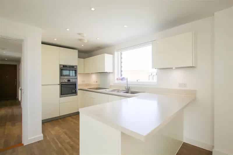 2 Bedroom Apartment Near Addenbrookes