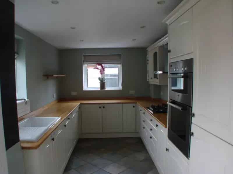 3 bedroom House
 To Let