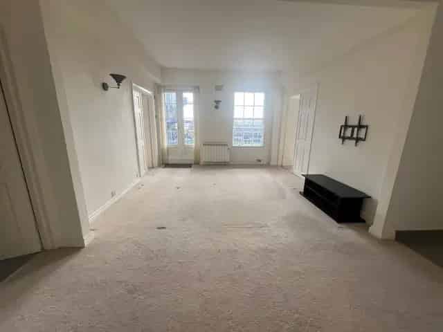 City Centre Apartment Near Cardiff Arms Park