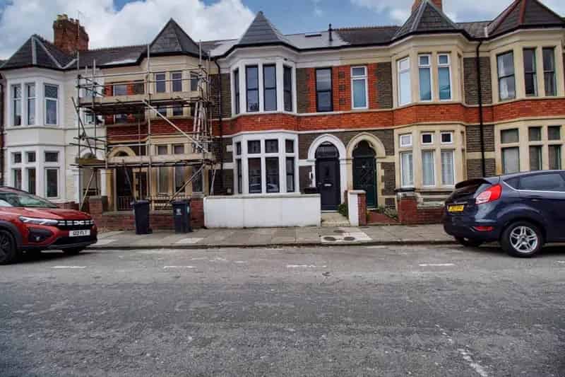 2 Bedroom Duplex Apartment Canton Modern City Living