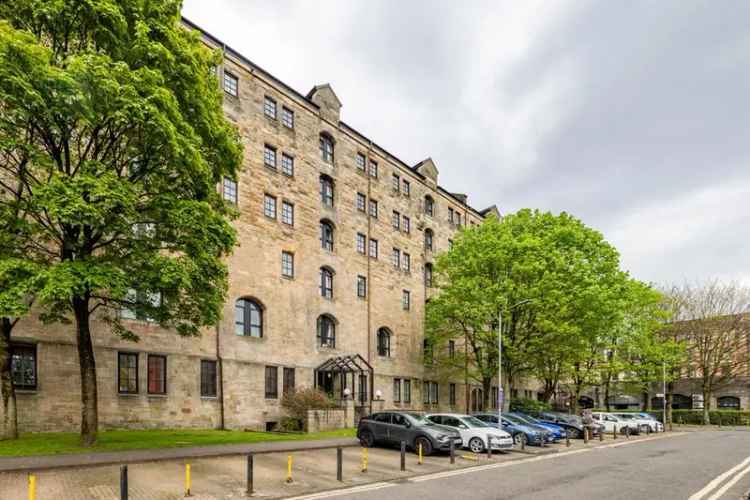 1 Bedroom Flat for Sale in Merchant City Glasgow