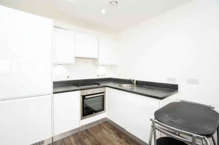 Liverpool Waterfront Studio Flat For Sale