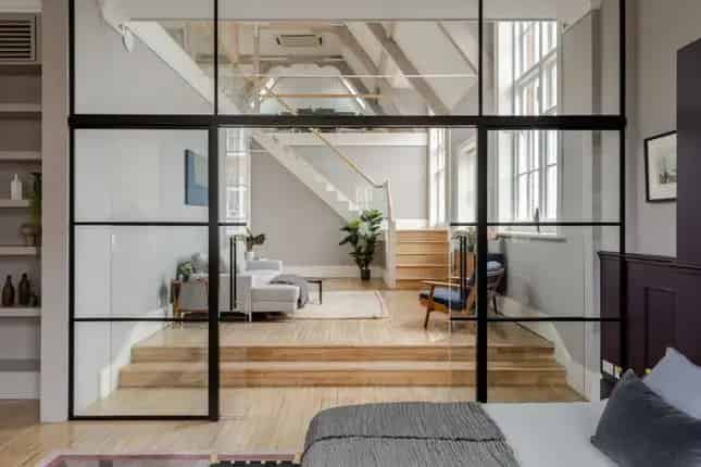 Spacious 2720 sq ft Flat for Sale in The Village SW11