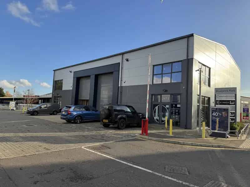 Trade Counter Warehouse Unit To Let