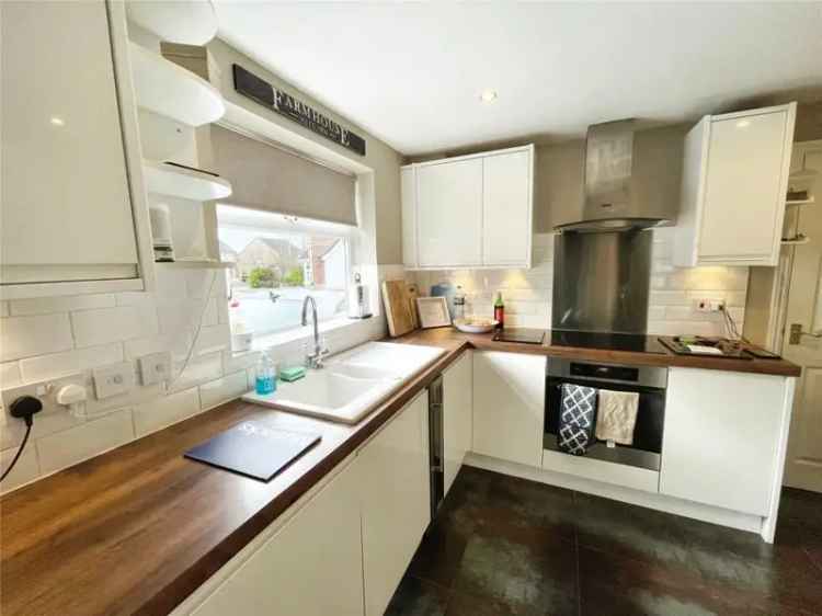 5 Bed Property for Sale