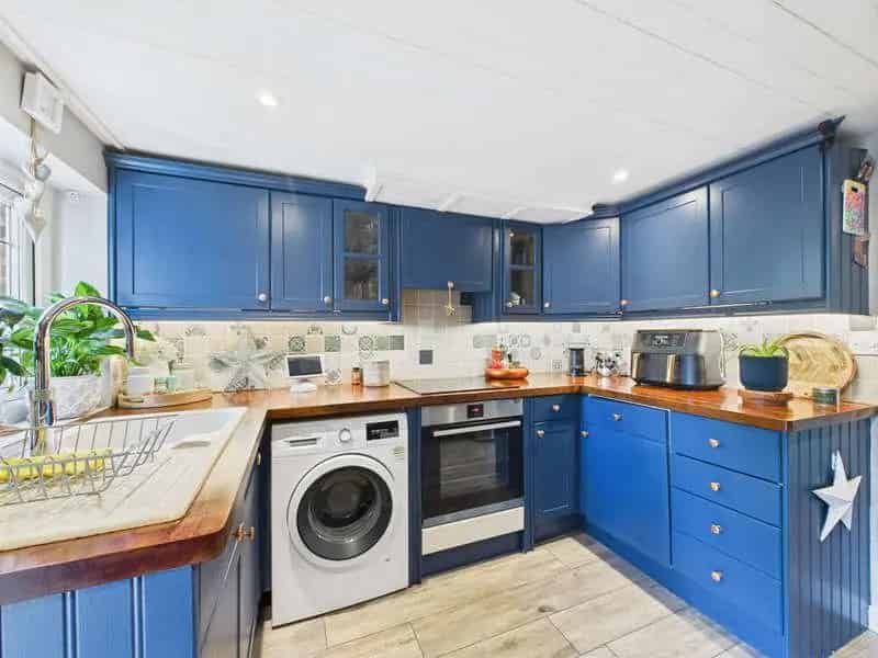 2 Bed Victorian House for Sale in Radnage