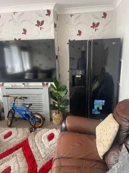 Flat For Rent in Birmingham, England