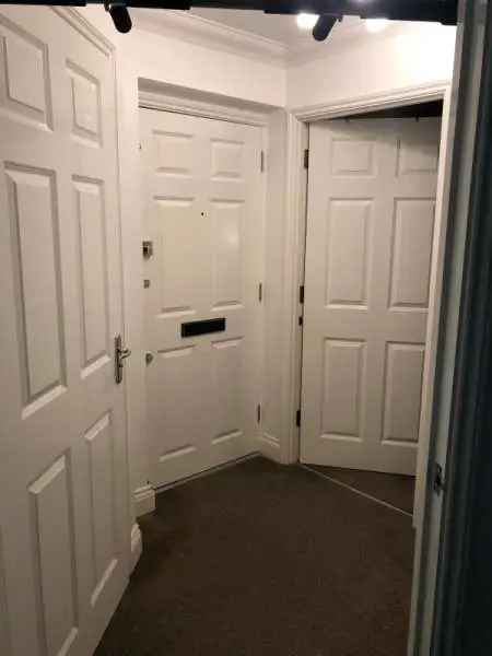 Flat For Rent in London, England