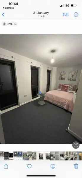  For Rent in Poynton, England