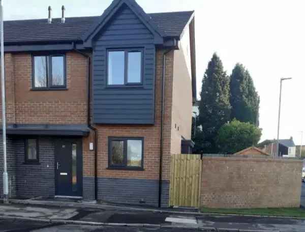 3-Bedroom House Massive Garden Double Drive Birmingham