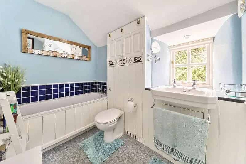2 Bed Grade II Listed Cottage for Sale in Rural Devon