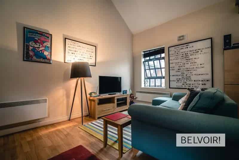 2 Bedroom Duplex To Rent