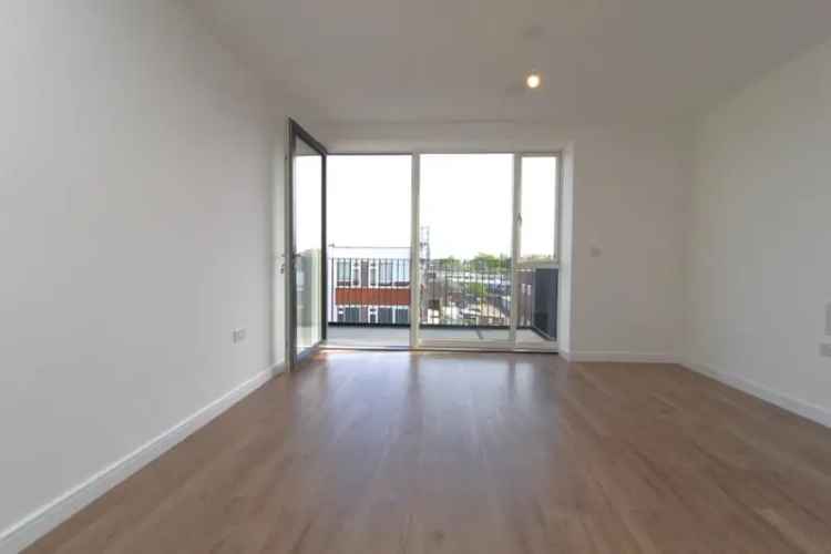 2 Bedroom Apartment Near Shenfield Station