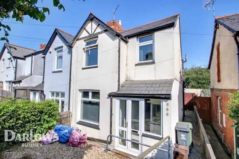 2 Bedroom Semi-Detached House for Sale