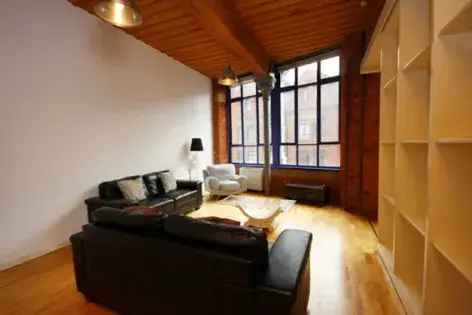 2 Bed 72 m² Furnished Flat Manchester Secure Parking Available 0711