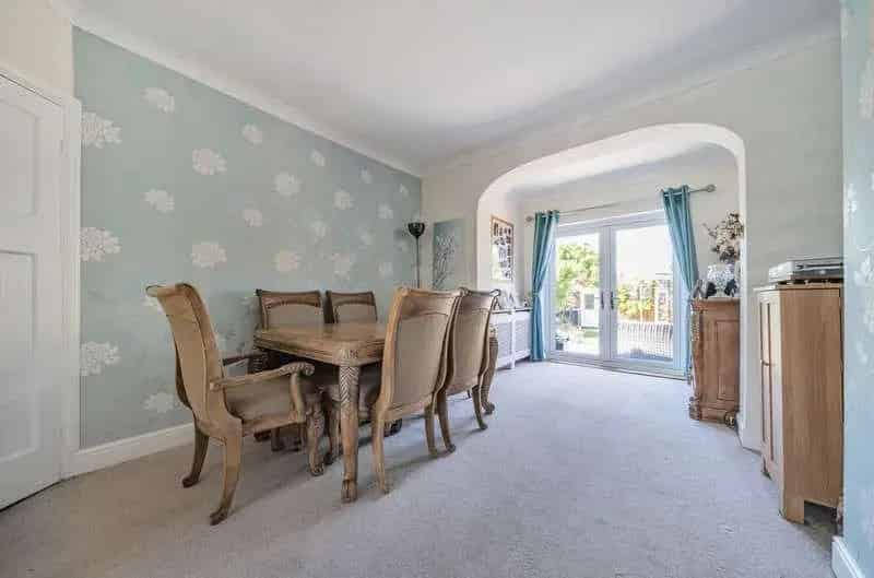 3 bed house for sale