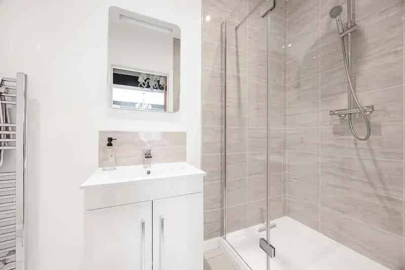 5 Bed House for Sale Extended and Renovated Family Home