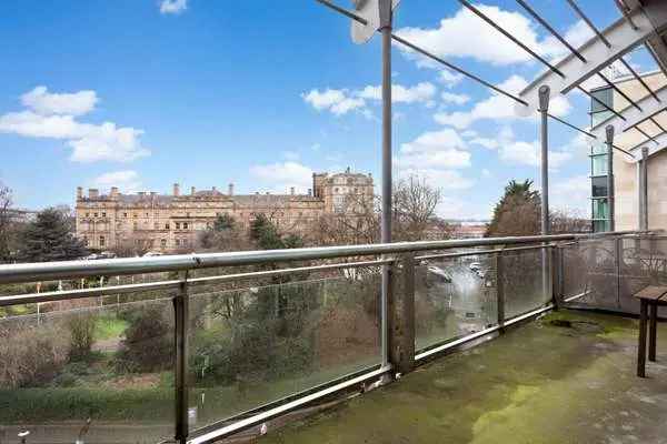 Duplex Penthouse with City Views and Balcony