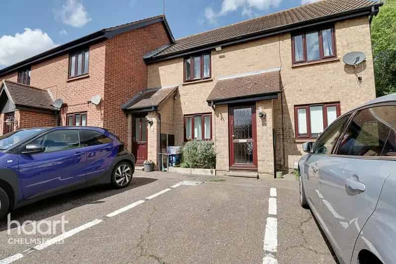 2 Bedroom Maisonette for Sale Chelmsford