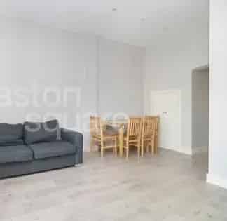 2 Bed Flat near Hendon Central Station