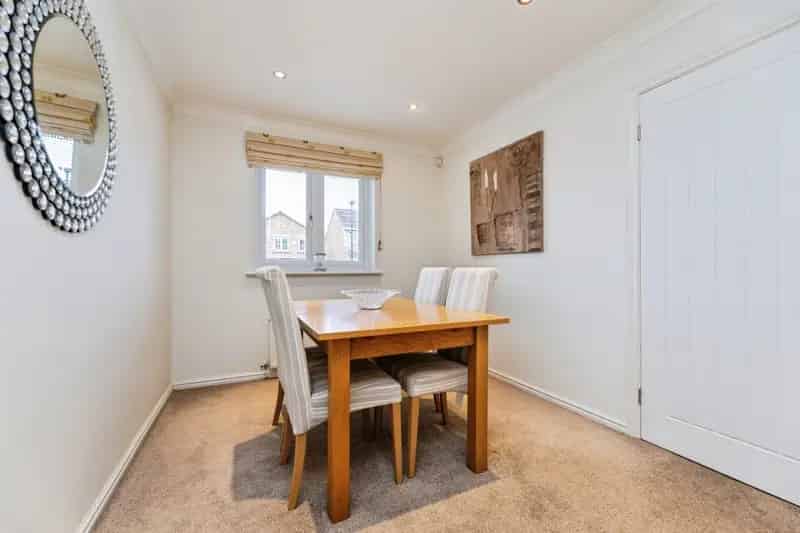 4 Bedroom Detached House for Sale in Chapeltown Sheffield
