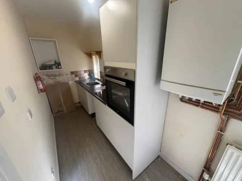 Cosy 2-Bedroom Terraced House For Rent