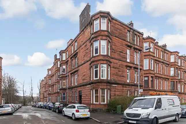 Flat to rent in Laurel Place, Thornwood, Glasgow G11